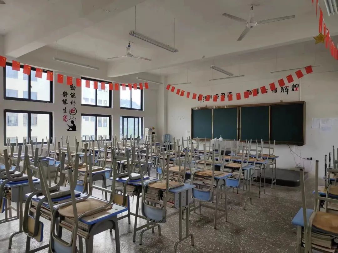 铜仁市交通学校开展“贯彻落实二十大·弘扬劳动精神”劳动教育实践技能竞赛活动