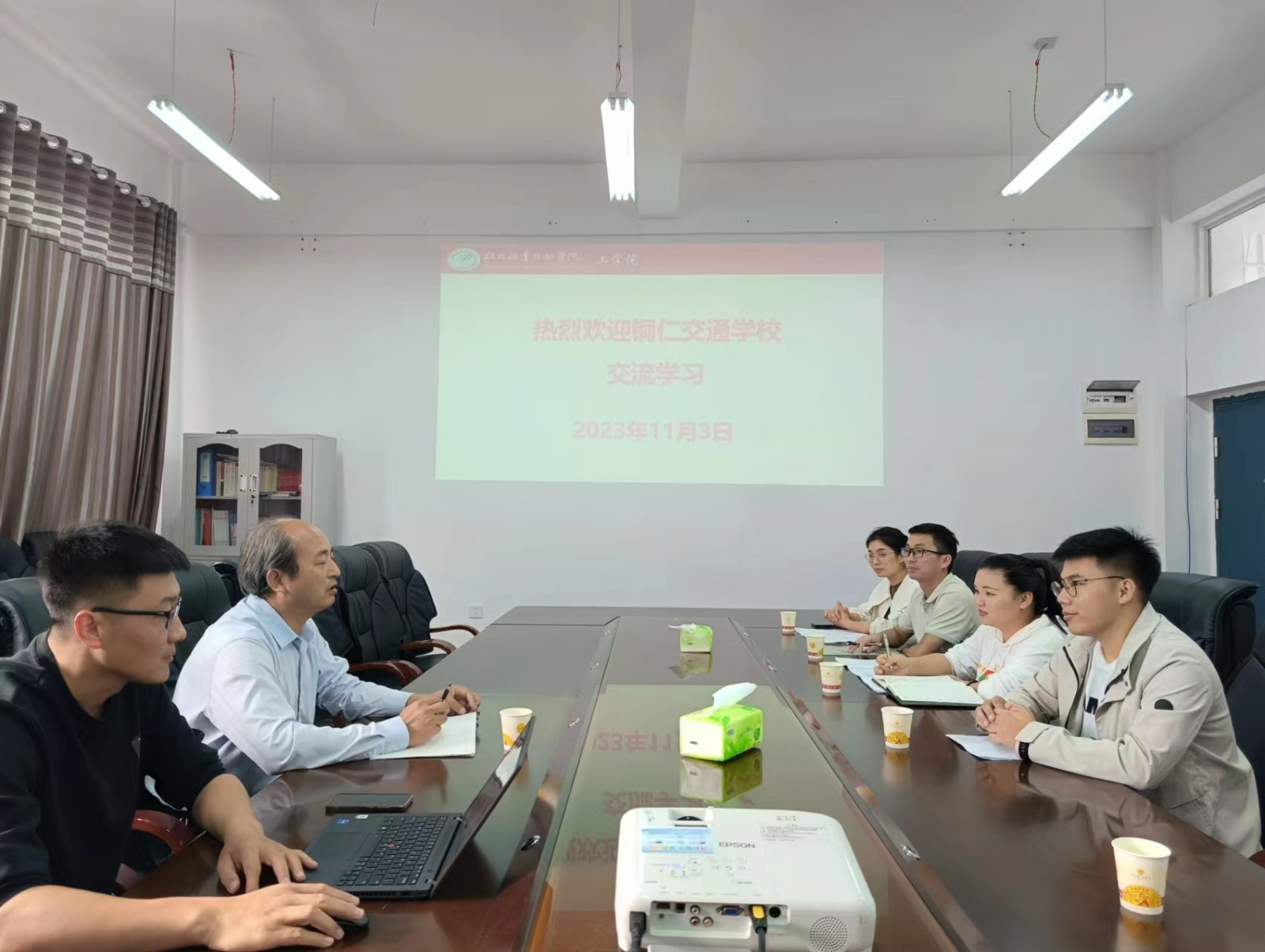 装备制造专业部教师前往铜仁职业技术学院交流学习